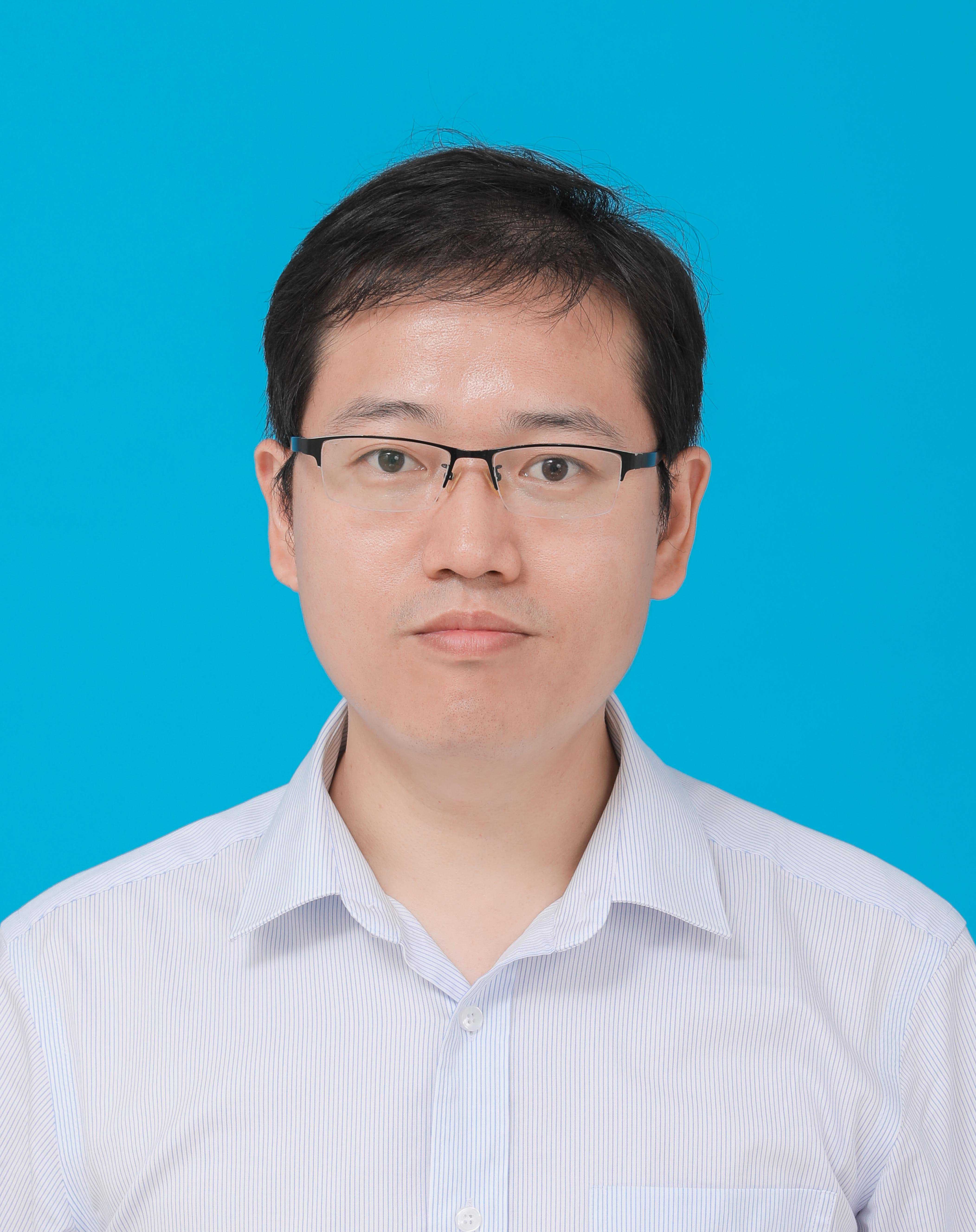 142923401_冯汉升2.jpg